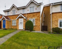 Barstow Fall, Pontefract, West Yorkshire, WF8