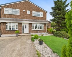 Castlegate Drive, Pontefract, West Yorkshire, WF8