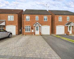 Dukes Chase, Pontefract, West Yorkshire, WF8