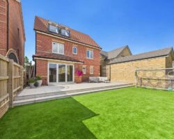 Tulip Close, Castleford